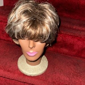 Stylish Brown Wig for Women